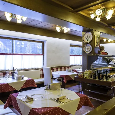 Pineta Hotel Canazei