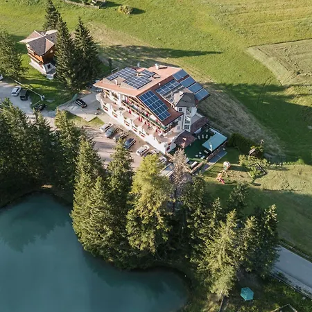 Pineta Hotell Canazei